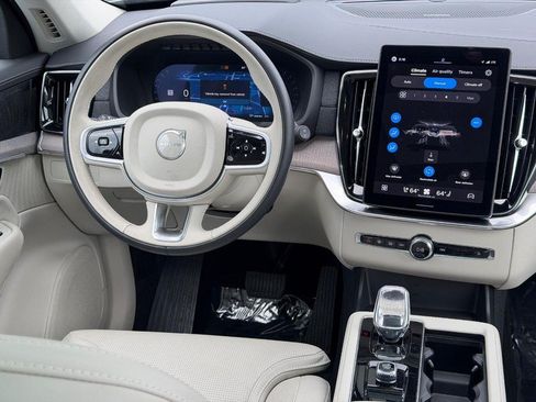 Certified 2026 Volvo XC90 B6 Ultra AWD/4WD image 14