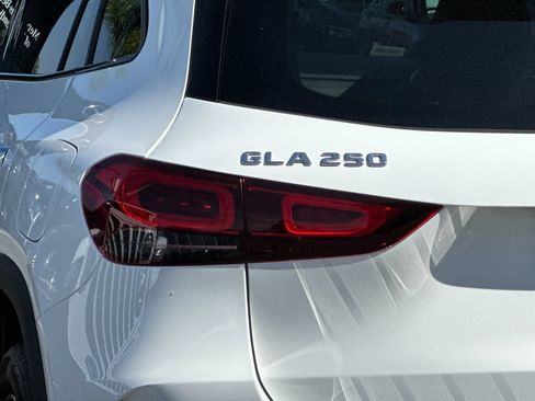 Certified 2023 Mercedes-Benz GLA 250 image 31