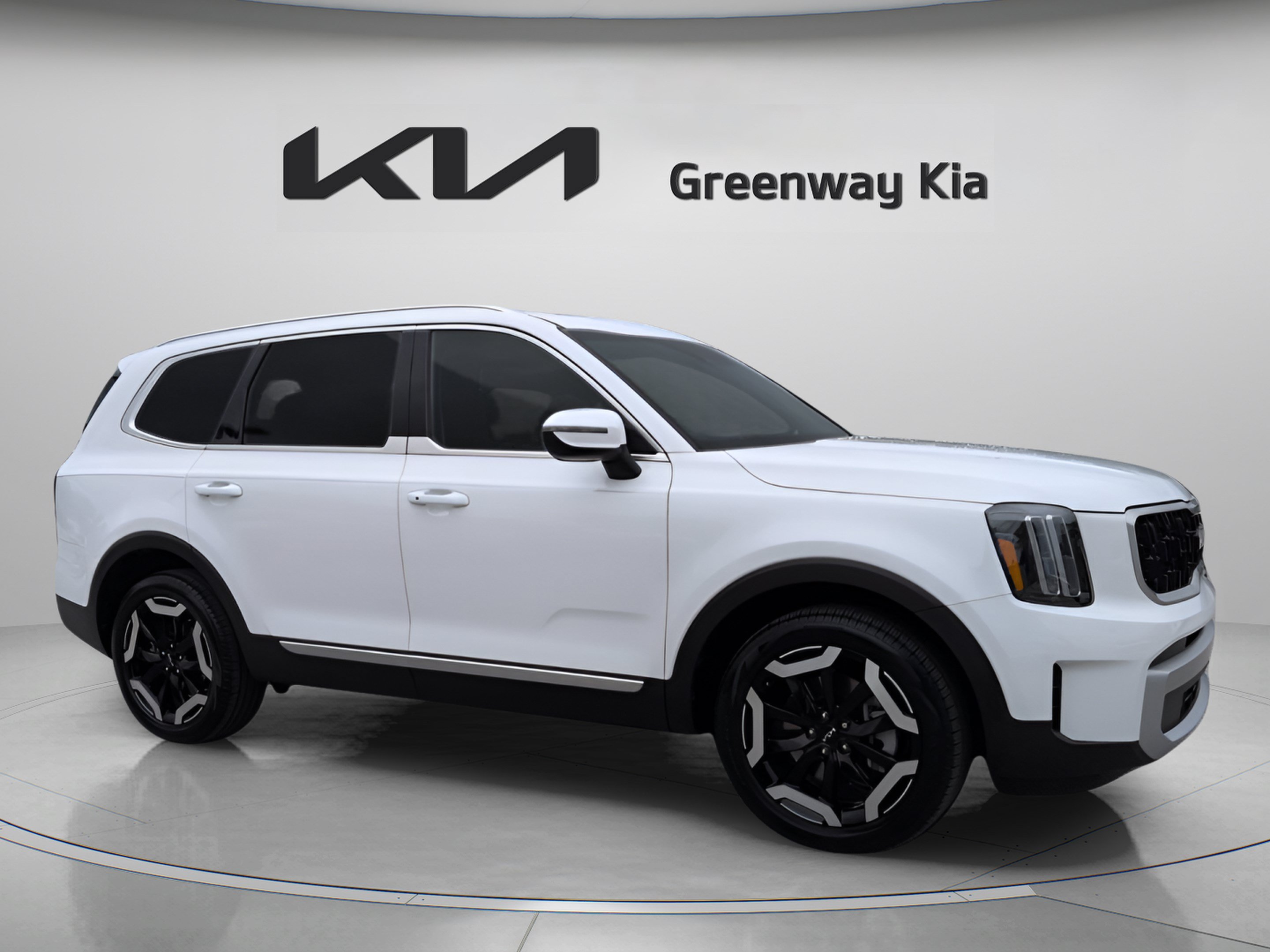Used 2025 Kia Telluride EX w/ EX Captain's Chair Package FWD image 3