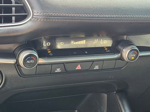 Used 2022 MAZDA MAZDA3 s FWD image 20