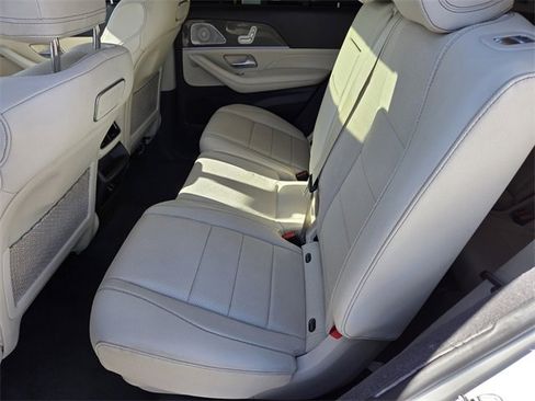 Used 2020 Mercedes-Benz GLE 350 4MATIC image 11