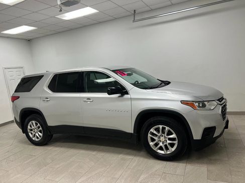 Used 2019 Chevrolet Traverse LS image 11