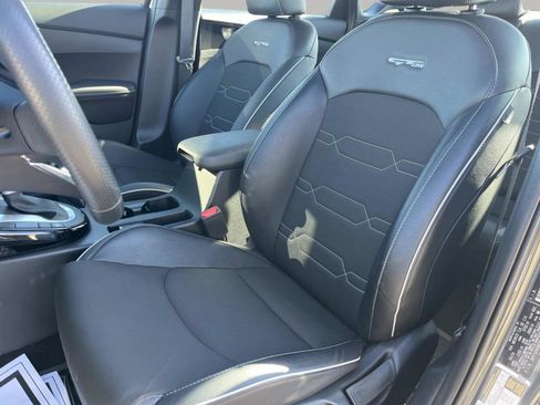 Used 2024 Kia Forte GT-Line w/ GT-Line Premium Package image 28