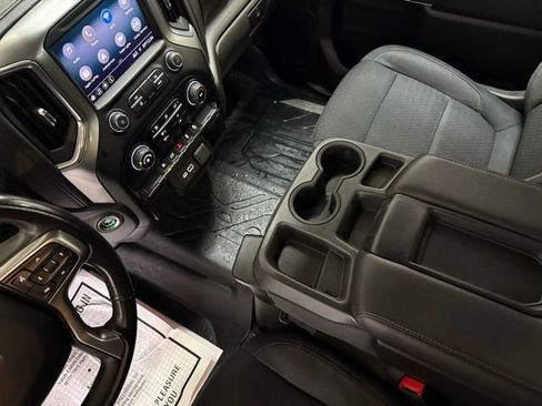 Used 2019 Chevrolet Silverado 1500 LT Trail Boss image 28