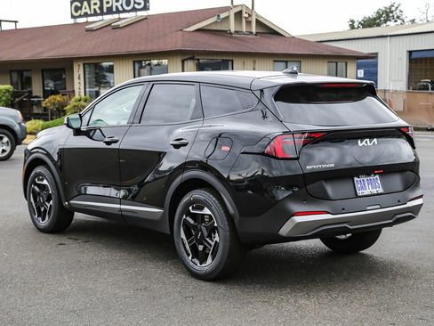 Certified 2026 Kia Sportage S AWD/4WD image 7