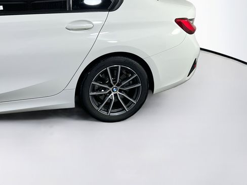 Used 2020 BMW 330i xDrive Sedan w/ Convenience Package image 31