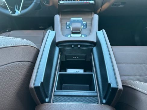 New 2026 Mercedes-Benz GLS 450 4MATIC image 41