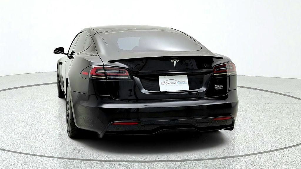 Used 2022 Tesla Model S Plaid AWD/4WD image 6