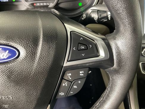 Certified 2019 Ford Fusion SEL FWD image 24