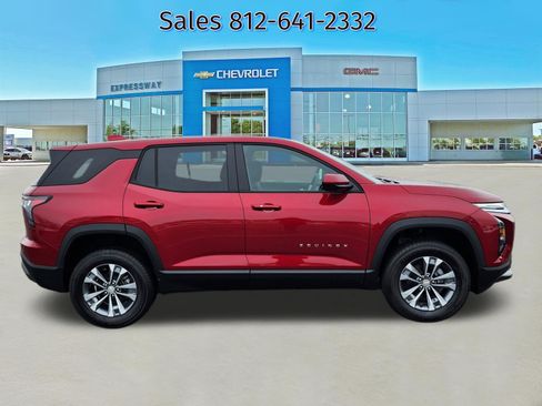 New 2026 Chevrolet Equinox LT w/ LPO, Floor Liner Package image 5