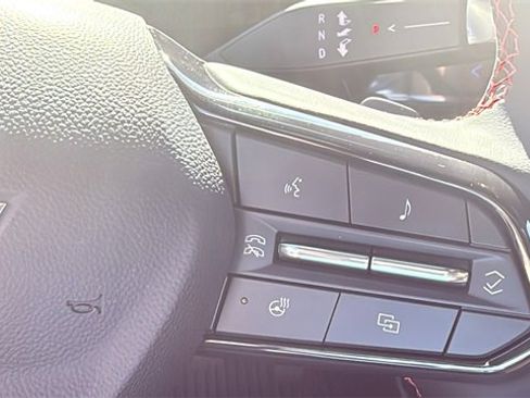 New 2026 Chevrolet Traverse RS image 17