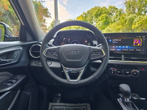 New 2026 Chevrolet Trax ACTIV w/ Driver Confidence Package FWD image 19