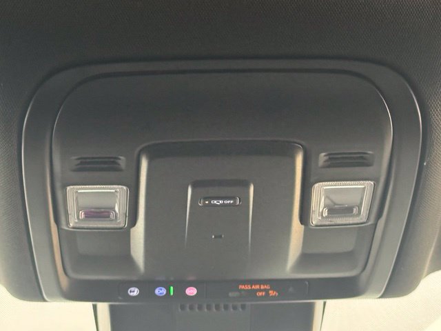 Used 2026 Chevrolet Suburban LS AWD/4WD image 19