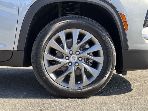 New 2026 Buick Enclave Preferred FWD image 31