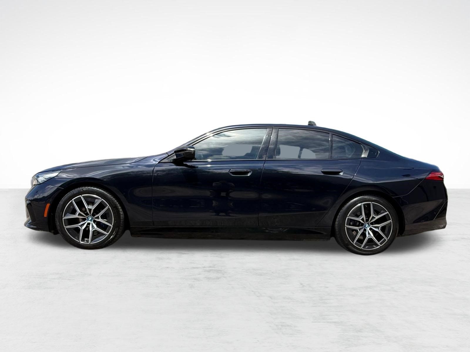 Used 2024 BMW i5 M60 AWD/4WD image 2