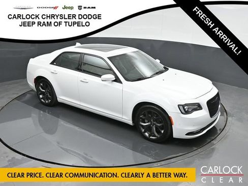 Used 2023 Chrysler 300 S image 59