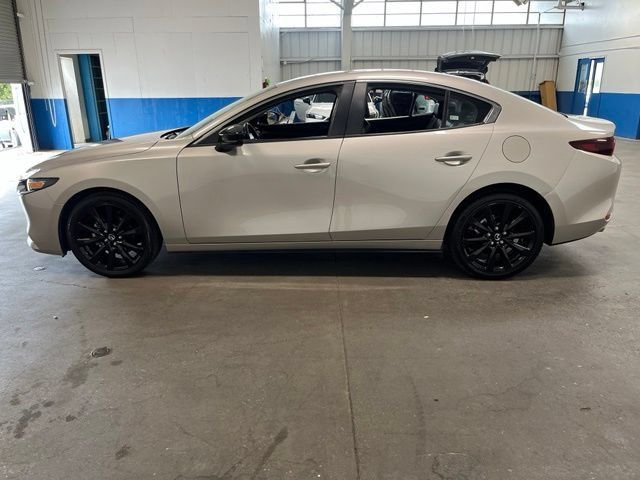 Used 2024 MAZDA MAZDA3 s FWD image 6