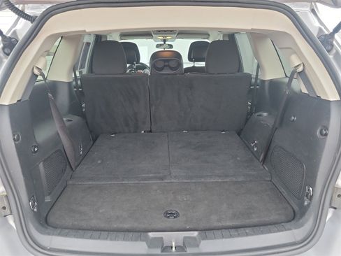 Used 2017 Dodge Journey SE w/ Flexible Seating Group image 9