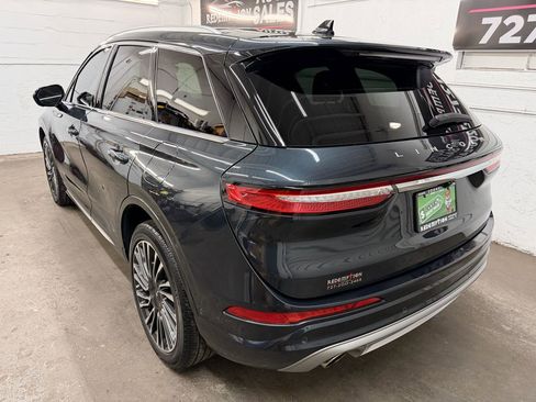 Used 2020 Lincoln Corsair Reserve w/ Equipment Group 201A FWD image 3