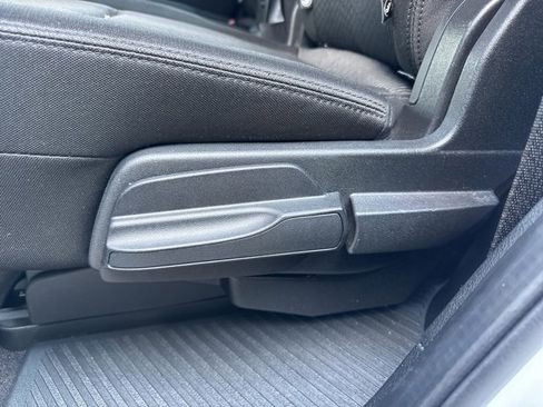 Used 2021 Ford Expedition XLT image 32