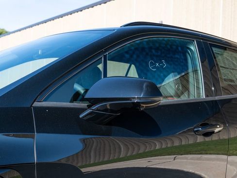 New 2026 Chevrolet Blazer EV RS image 9