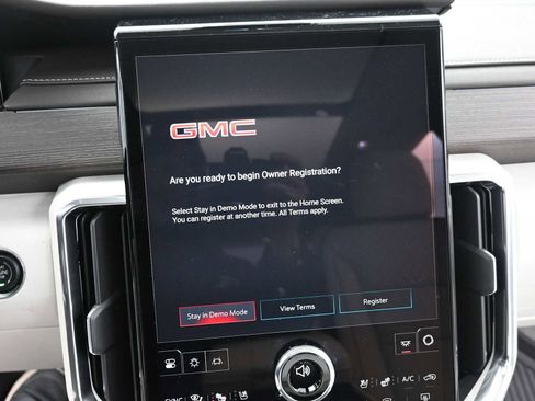 New 2026 GMC Acadia Denali w/ Super Cruise Package image 17