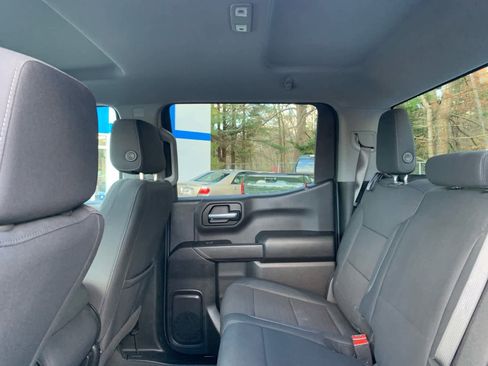 Certified 2024 Chevrolet Silverado 1500 Custom image 29