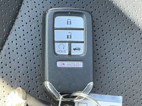 Used 2016 Honda Accord EX-L image 33