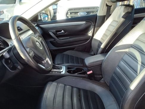 Used 2013 Volkswagen CC Sport image 15