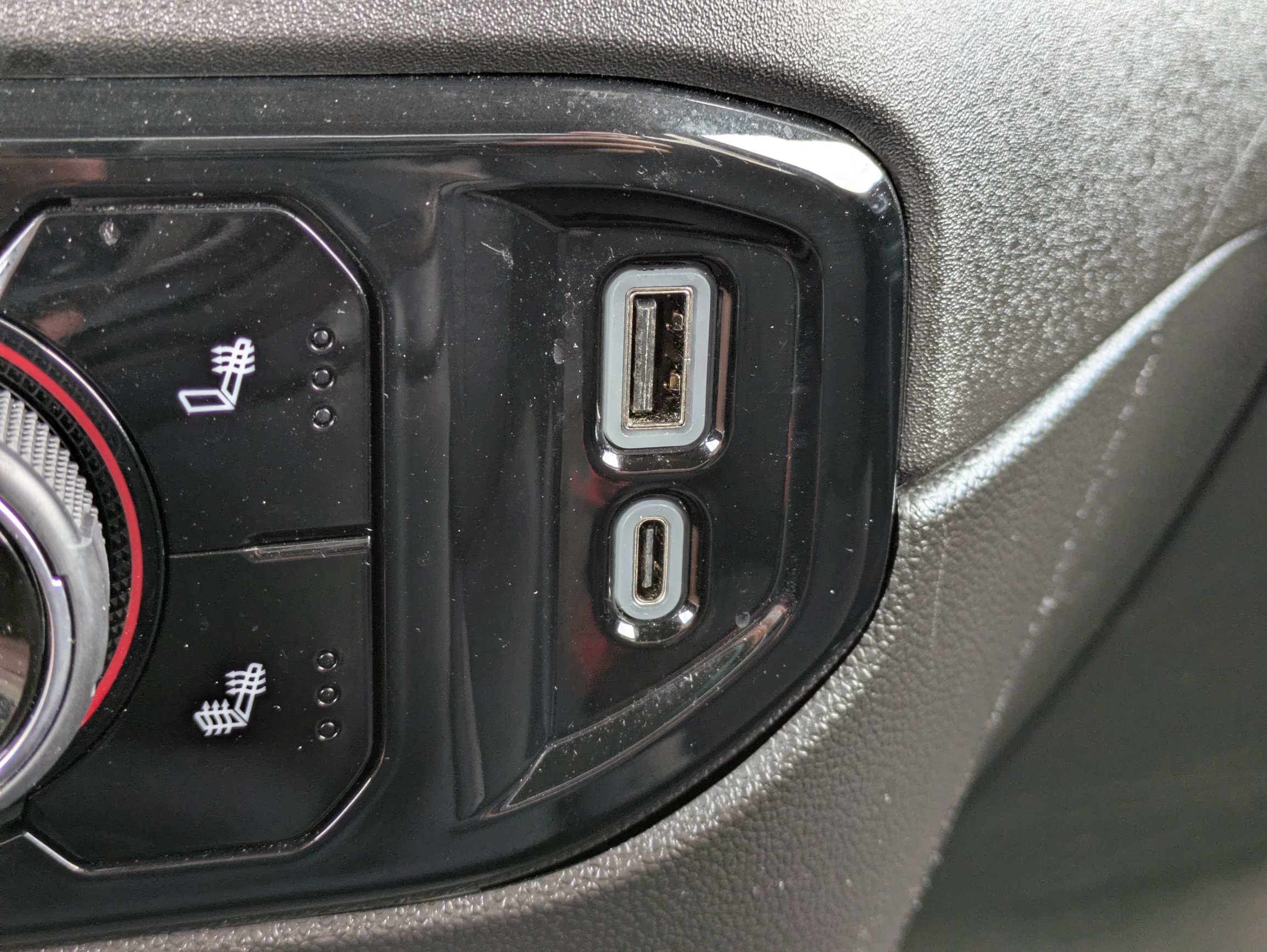 Used 2026 Chevrolet Silverado 1500 LT AWD/4WD image 27