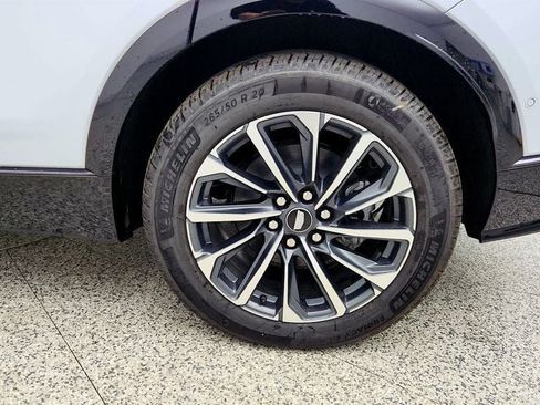 Used 2026 Cadillac Lyriq Sport image 9