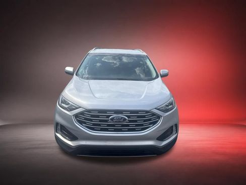 Used 2019 Ford Edge SEL w/ Equipment Group 201A AWD/4WD image 8