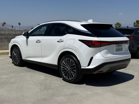 Certified 2024 Lexus RX 450h AWD w/ Convenience Package image 10