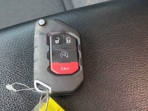 Used 2024 Jeep Wrangler Unlimited Sport AWD/4WD image 23