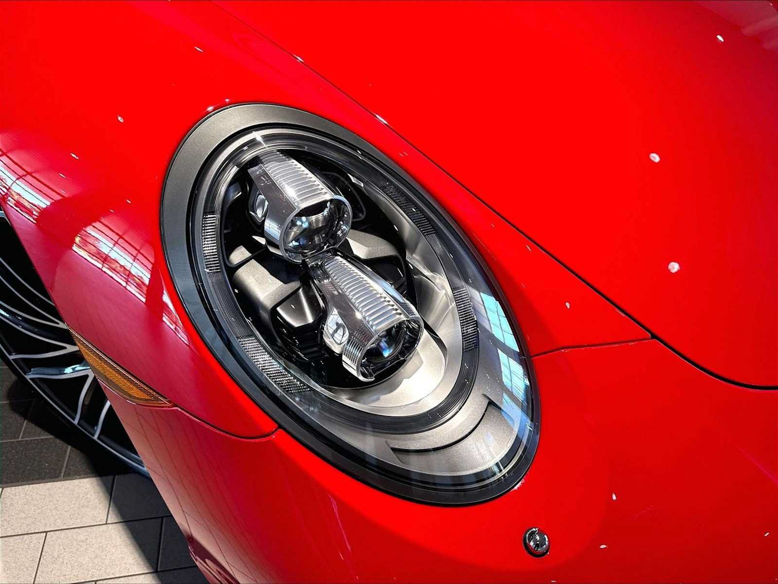 Used 2017 Porsche 911 Turbo AWD/4WD image 15