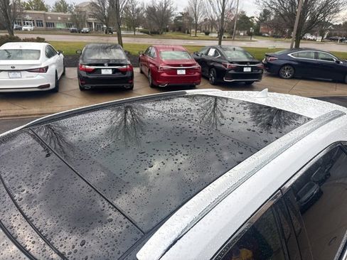 Used 2022 Lexus RX 450h F Sport image 10