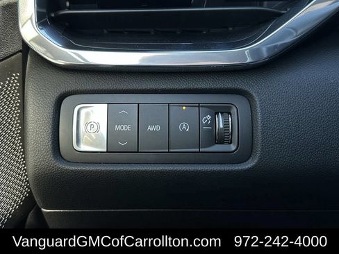 New 2026 GMC Acadia Denali Ultimate w/ LPO, Floor Liner Package AWD/4WD image 20