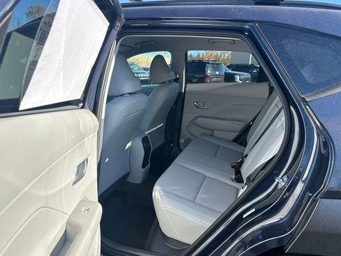 New 2026 Hyundai Kona SEL Premium image 19