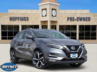 Used 2021 Nissan Rogue Sport SL w/ Premium Package