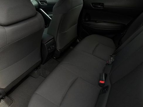 Used 2024 Toyota Corolla Cross LE FWD image 10