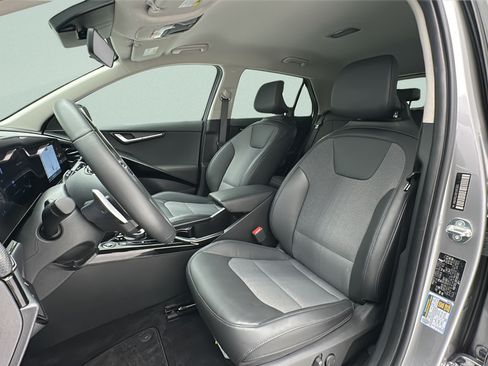 Used 2024 Kia Niro Wind FWD image 15