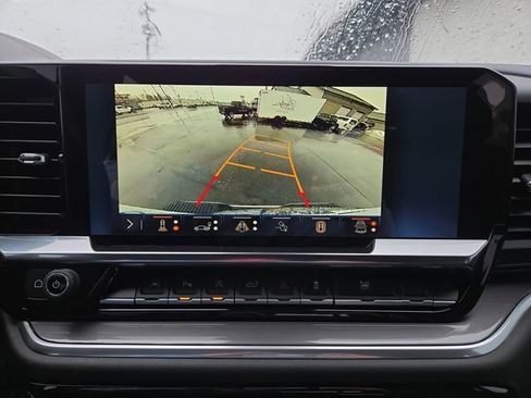 New 2026 Chevrolet Silverado 1500 High Country w/ Technology Package image 17