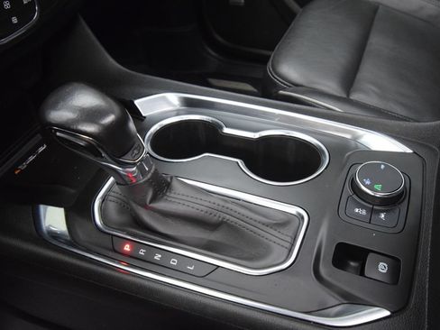 Used 2021 Chevrolet Traverse High Country w/ LPO, Floor Liner Package FWD image 28