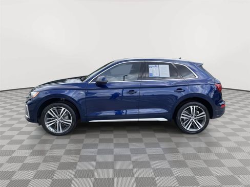 Used 2022 Audi Q5 2.0T Premium w/ Convenience Package AWD/4WD image 10