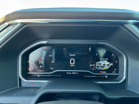 Used 2024 GMC Sierra 3500 Denali w/ Denali Reserve Package image 13