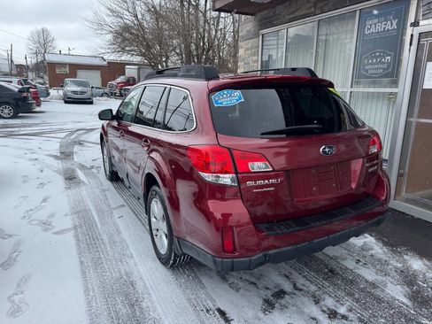 Used 2013 Subaru Outback 2.5i Premium image 3