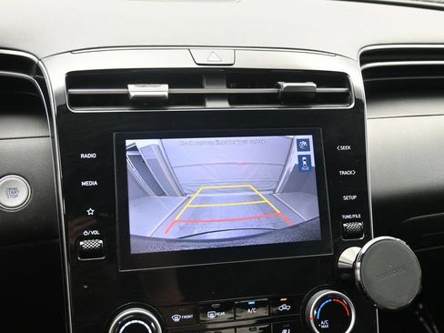 Used 2022 Hyundai Santa Cruz SEL AWD/4WD image 16
