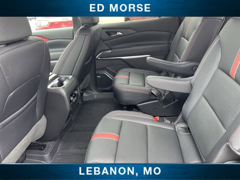 Used 2025 Chevrolet Traverse RS w/ LPO, Floor Liner Package AWD/4WD image 24