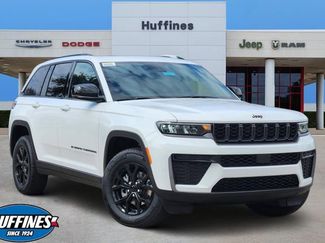 New 2026 Jeep Grand Cherokee Altitude video 1