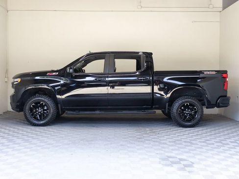 Used 2022 Chevrolet Silverado 1500 LT Trail Boss w/ Safety Package AWD/4WD image 7